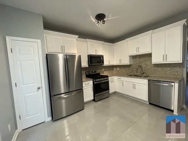 Building Photo - 10935 Wittenridge Dr