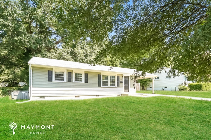Building Photo - 1026 Woodhill Dr