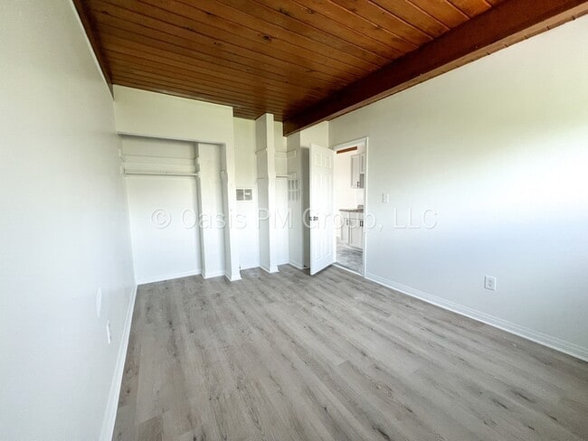 Building Photo - 3205 Joan Rd