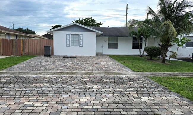 Building Photo - 5209 Cannon Way