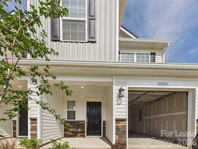 Foto del edificio - 20004 Faithwood Ct