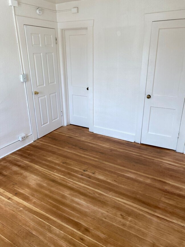 Interior Photo - 629 Main