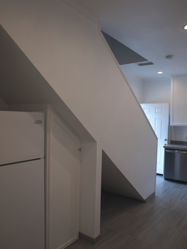 Refrig. and pantry plus storage under stairs - 4242 Montair Ave