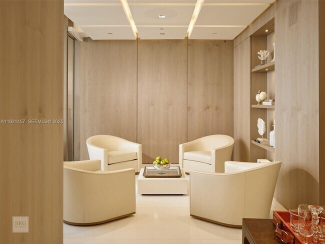 Foto del edificio - 9701 Collins Ave