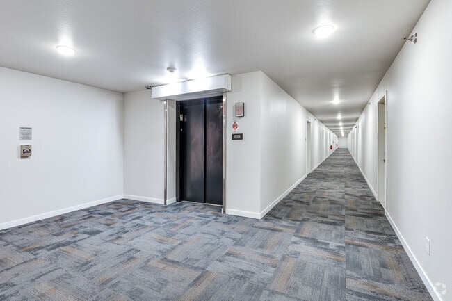 Elevator Lobby and Hallway - The Acres on Arrowhead ll