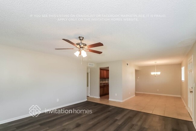 Foto del edificio - 5933 W Nancy Rd