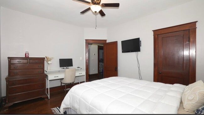 Foto del edificio - 4603 White Ave