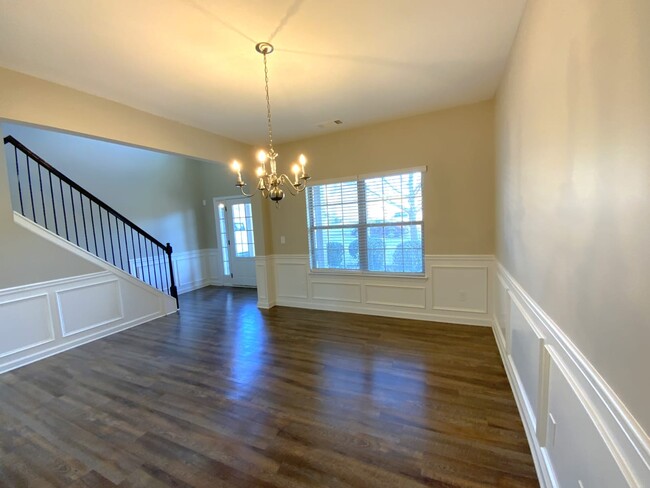 Building Photo - 340 Madison Grace Ave