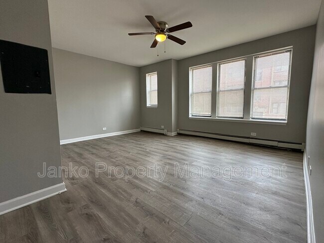 Foto del edificio - 52 N Parkside Ave