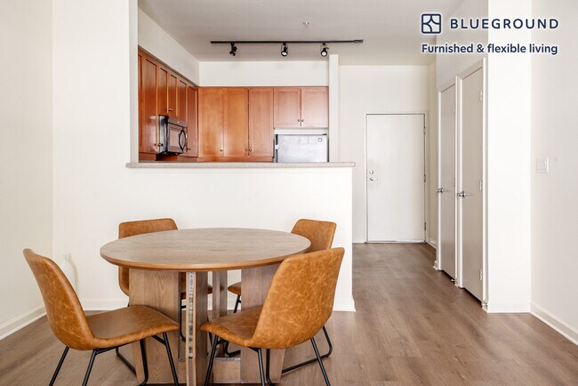 Building Photo - 754 The Alameda