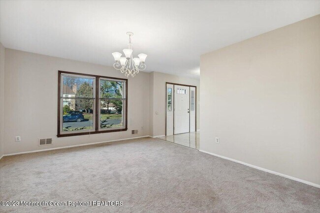 Foto del edificio - 5 Homestead Cir