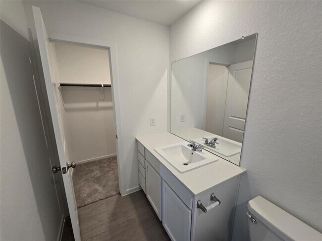 Foto del edificio - 6838 Lantana Leaf Ln