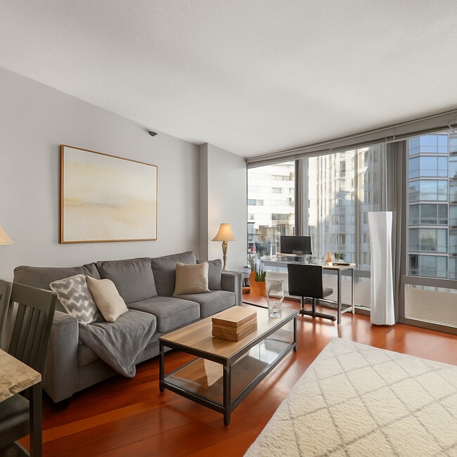 Foto del edificio - 600 N Kingsbury St