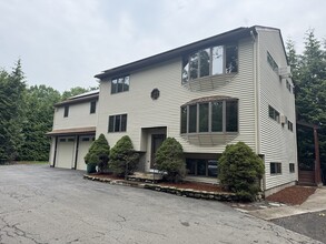 Building Photo - 271 Wanoosnoc Rd