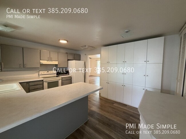 Building Photo - 3986 Rivendell Rd