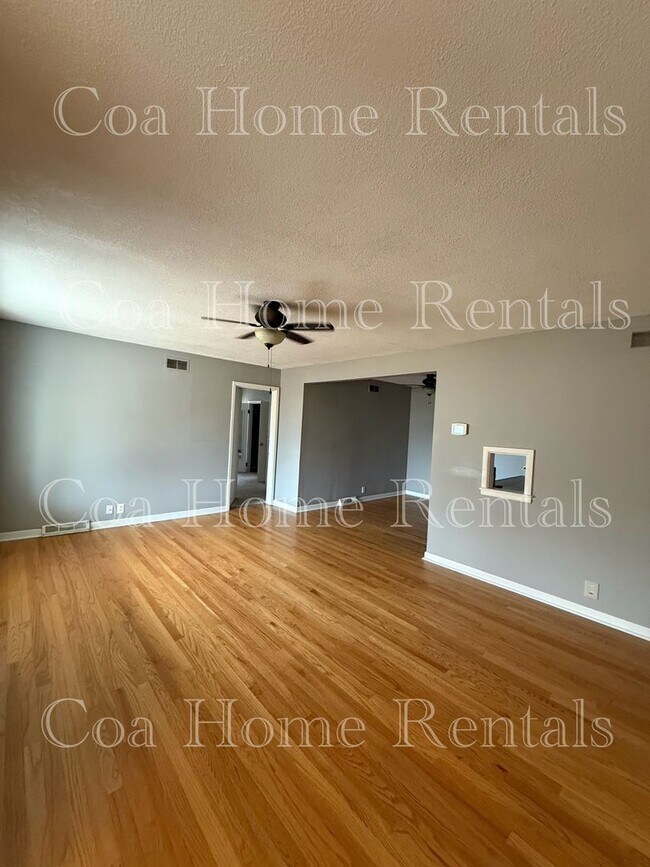 Foto del edificio - Prairie Park addition