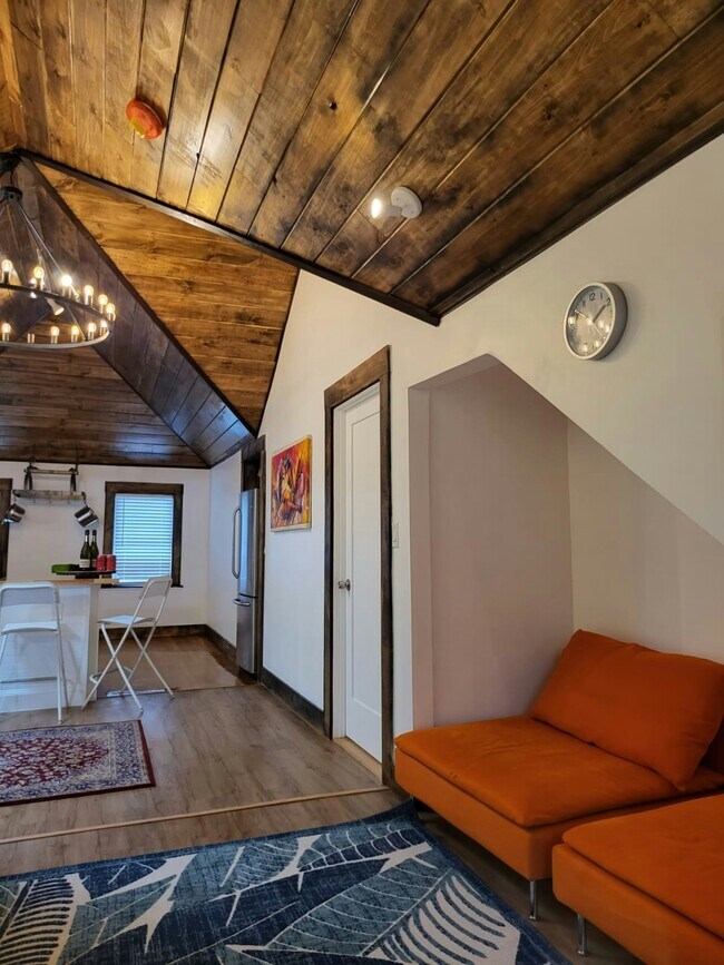 Foto del edificio - 1482 Cambridge St