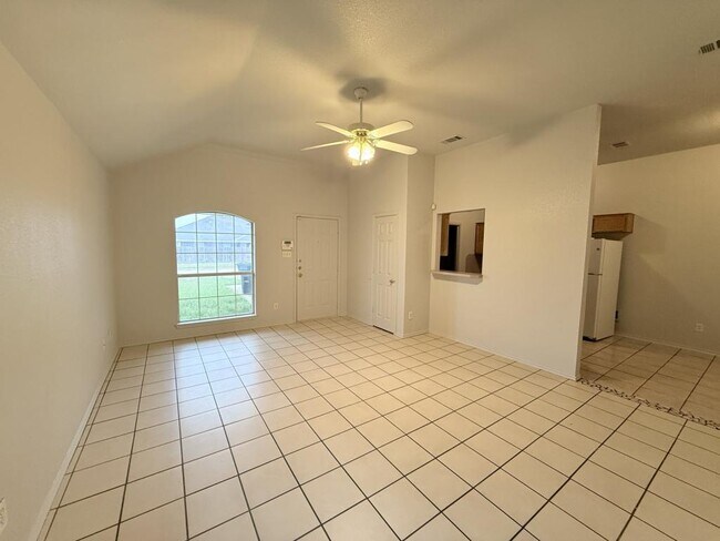 Foto del edificio - 3708 Gus Dr