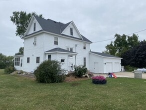 Building Photo - 12083 Hall Ave