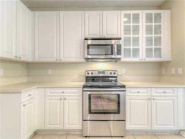 Building Photo - 6967 Spider Lily Ln