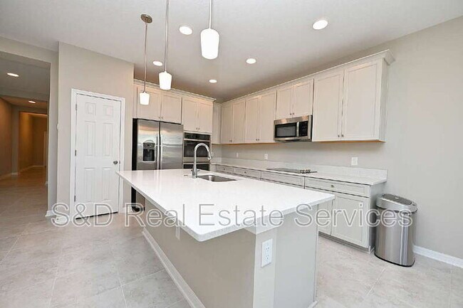 Foto del edificio - 5507 Freesia Dr