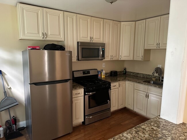 Building Photo - 4318 23rd Pky