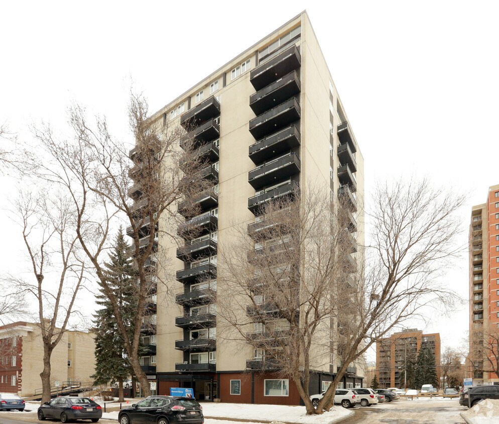 Maureen Manor 9927 114th St NW Edmonton, AB