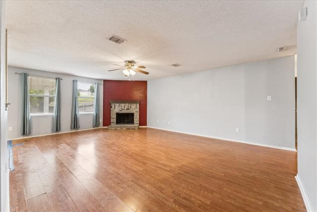 Building Photo - 1516 Lone Star Ct