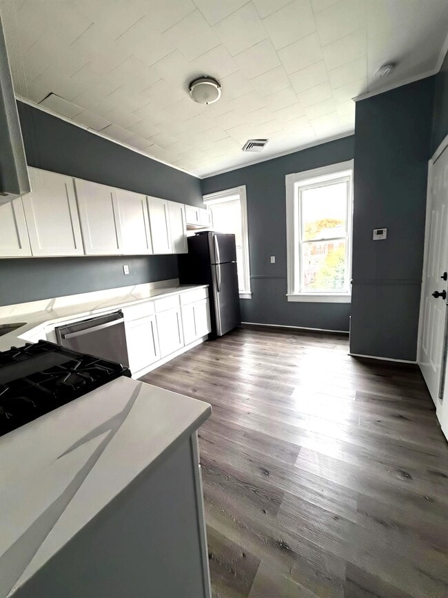 Foto del edificio - 204 1st St