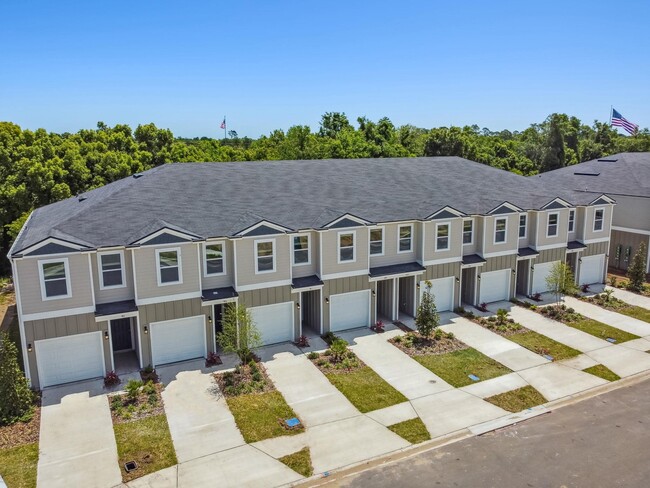 Building Photo - 65 Pamplona Dr