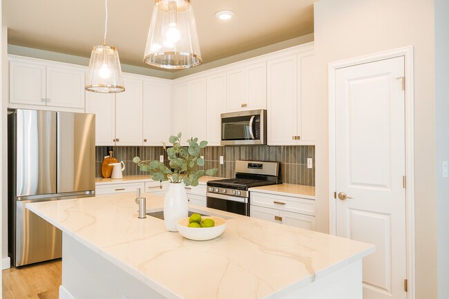 Foto del edificio - 7118 Othello St