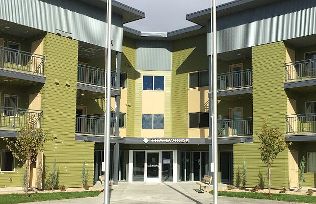 Foto principal - Trailwinds Apartments