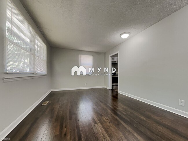 Building Photo - 3 br, 1 bath House - 1805 Purser Dr