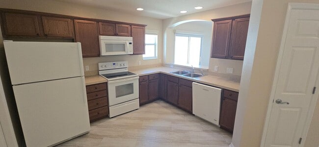 Building Photo - Charming 2-Bed, 2-Bath Home in The Village...