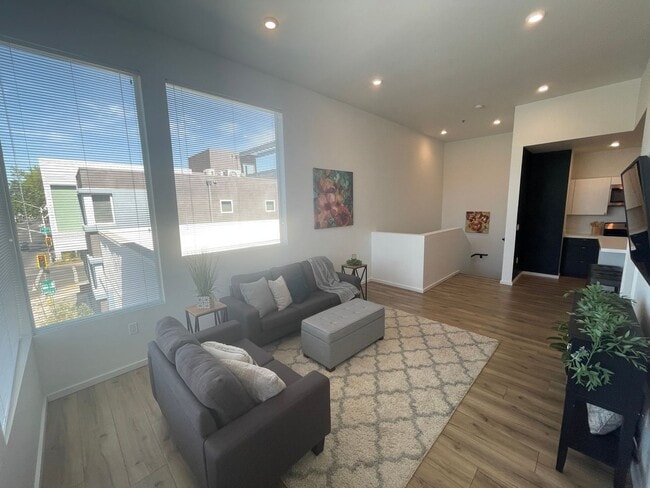 Interior Photo - The URBAN - Reserve for Summer 2025! Luxur...