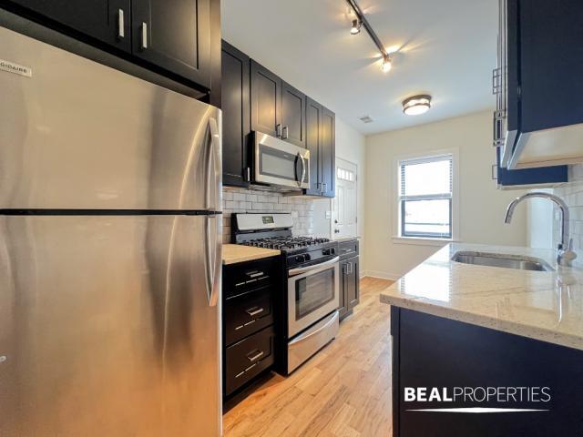 Foto del edificio - 1 bedroom in CHICAGO IL 60625