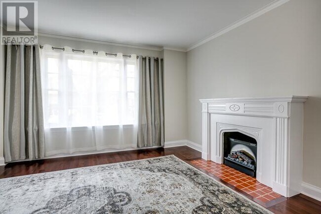 Building Photo - 29 Winston Grove