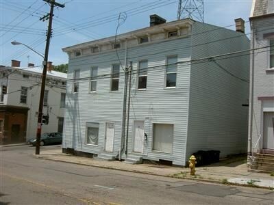 Building Photo - 2333 W Clifton Ave