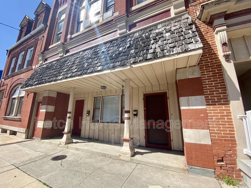 120 W Market St Unit 3, Marietta, PA 17547 Condo for Rent in Marietta