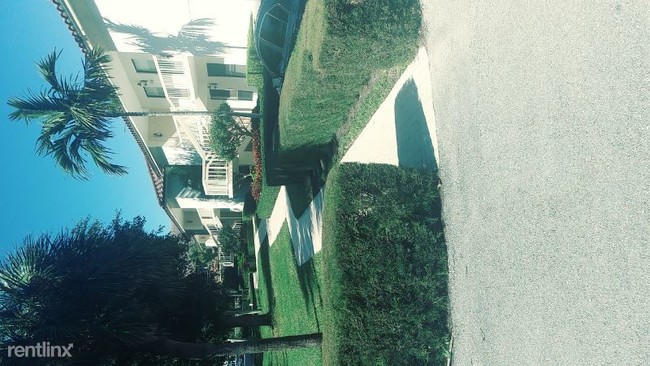 Foto del edificio - 941 Sweetwater Ln