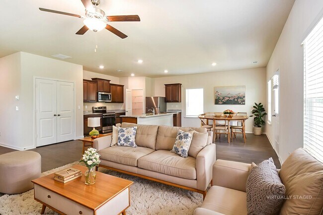 Building Photo - 138 Innis Brk Cir