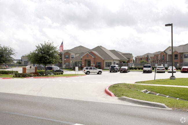 Building Photo - Kensington Place Apartments