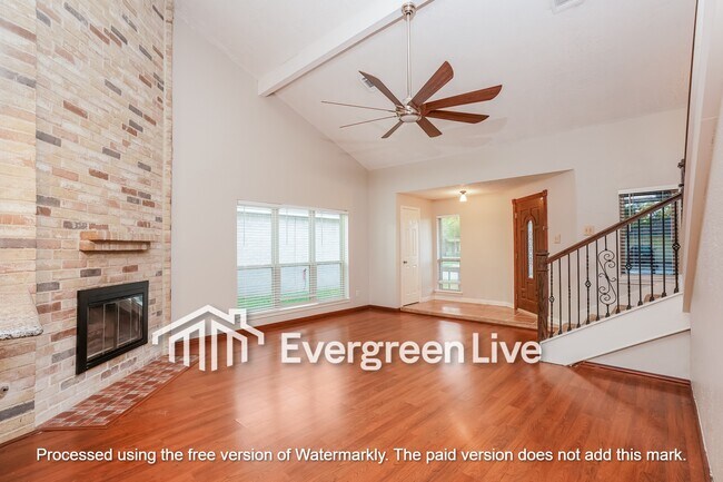 Foto del edificio - 11731 Yearling Dr