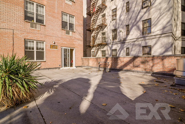 Building Photo - 1710 Newkirk Ave