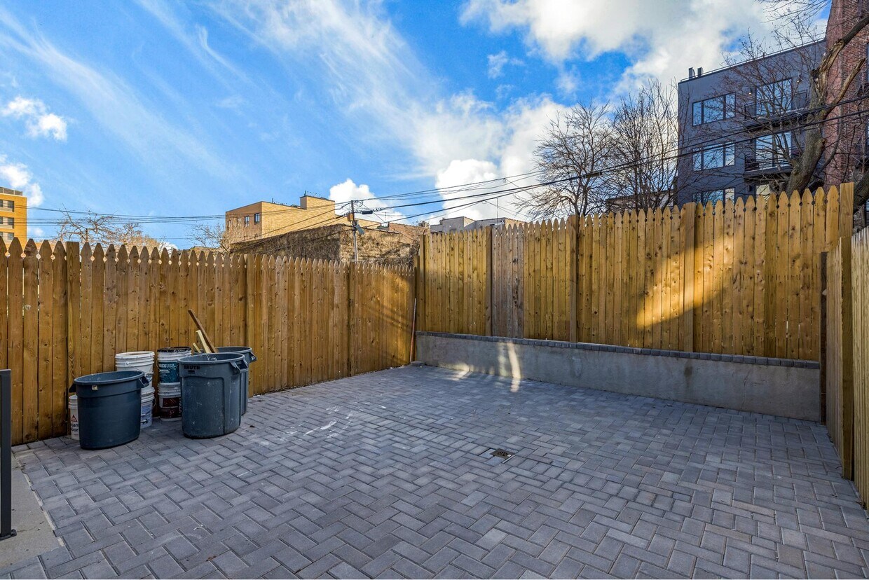 Foto principal - 1540 Park Pl