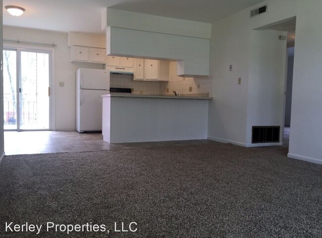 Foto del edificio - 1320 Sangamon Dr