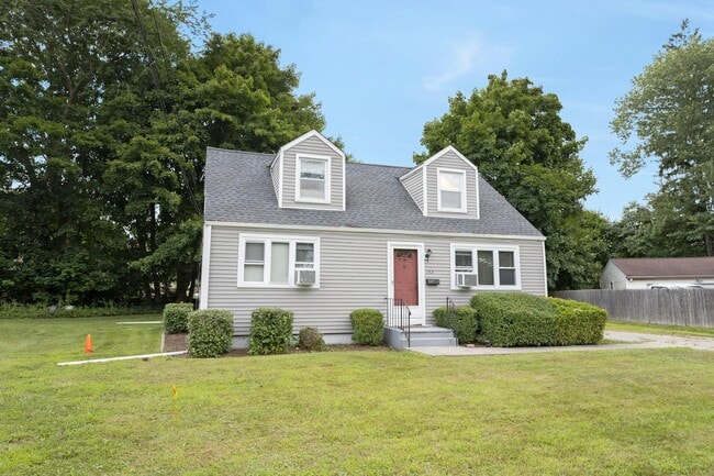 Building Photo - 152 Loftus Cir