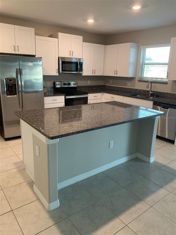 Building Photo - 13536 Wild Ginger St