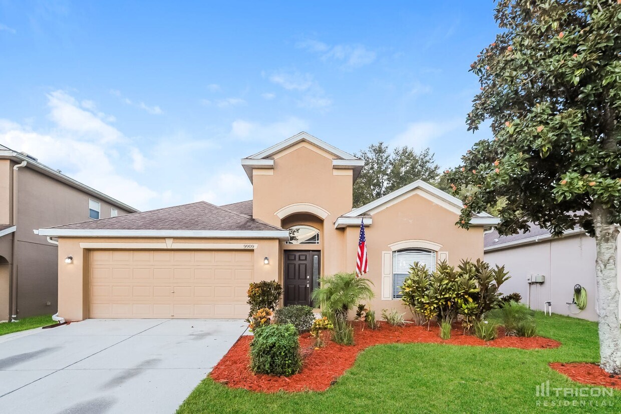 9909 Jasmine Brook Circle Land O Lakes FL House Rental in Land O