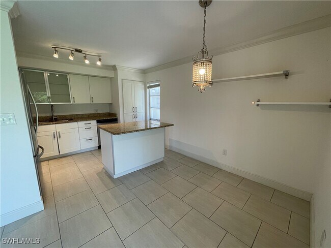 Building Photo - 1400 Pompei Ln